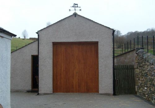 Garage & workshop